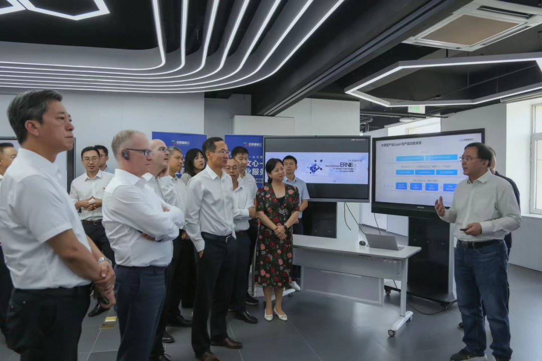 凯发k8官网受邀参加一汽-大众数字化转型体验日，“大决策”构建数智化开展新方向